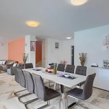 Holiday home Nur Pula