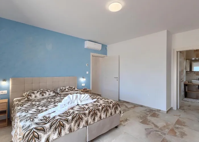 Ferienhaus Nur *